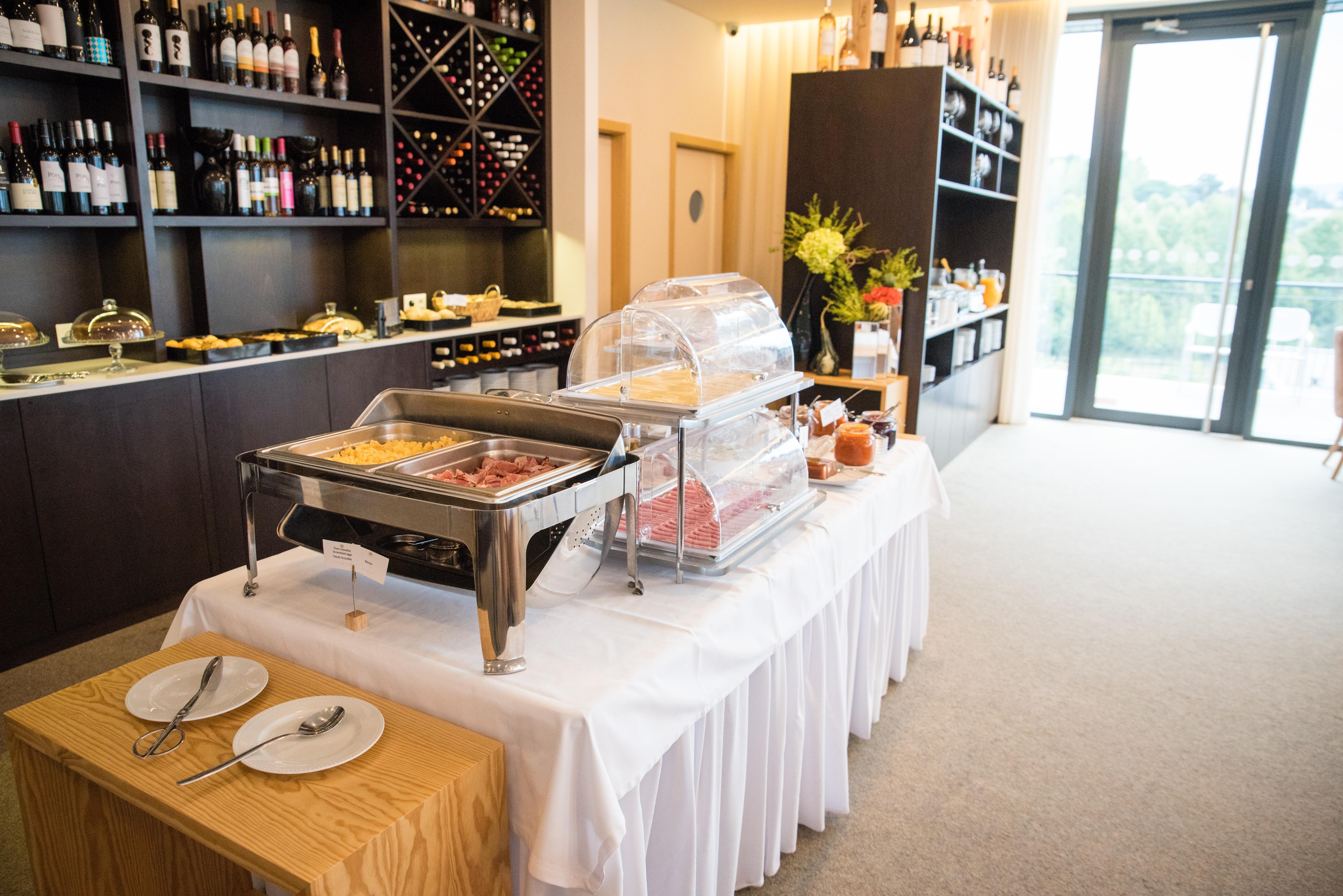 Lam Hotel סלוריקו דה באשטו מראה חיצוני תמונה
